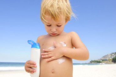 Dávajte deťom opaľovací krém, kde je silný UV faktor